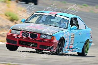 media/May-04-2025-Lucky Dog Racing (Sun) [[21629467aa]]/Turn 4 (10-1045am)/Front/